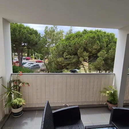 Apartment La